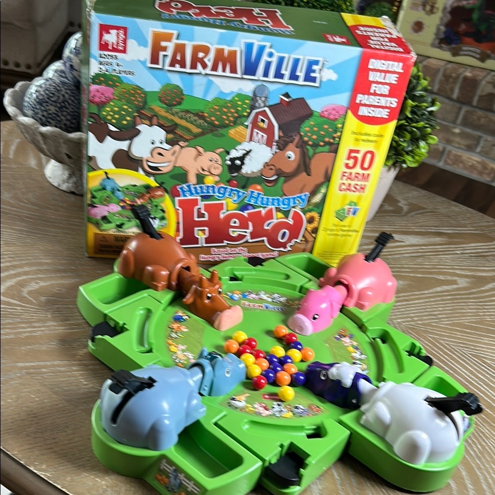 Zynga FarmVille Hungry Hungry Herd Board Game